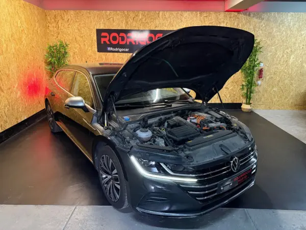 Volkswagen Arteon Shooting Brake Outro 18