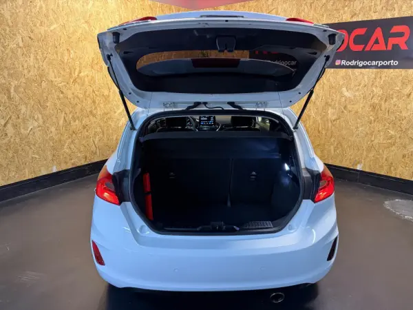 Ford Fiesta 1.5 TDCi ST-Line 15