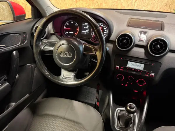 Audi A1 1.6 TDI Advance 5
