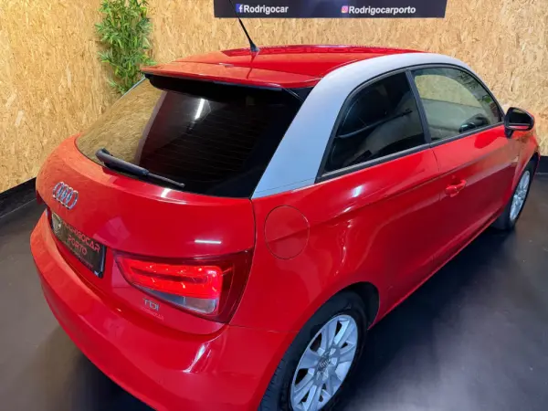 Audi A1 1.6 TDI Advance 14