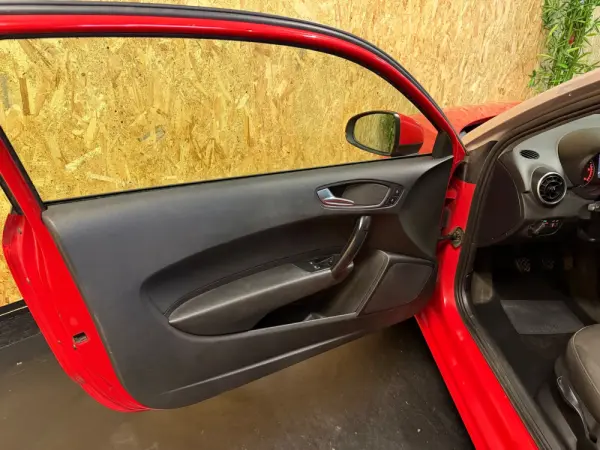 Audi A1 1.6 TDI Advance 21