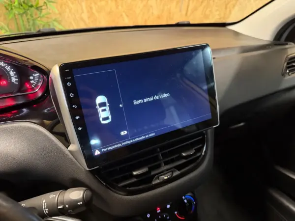 Peugeot 208 1.4 HDi Access 13
