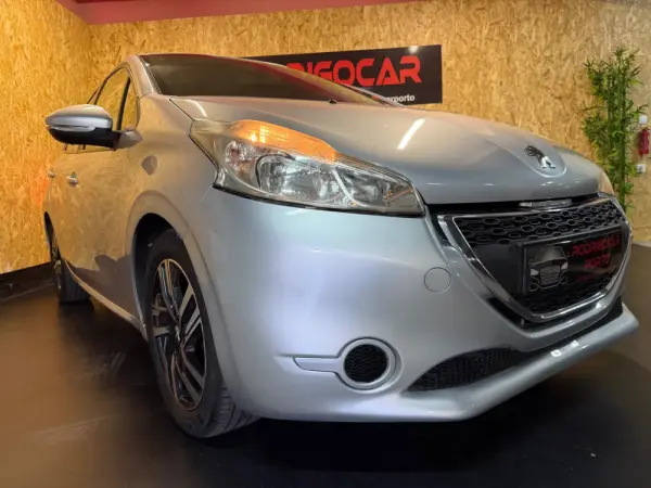 Peugeot 208 1.4 HDi Access 24