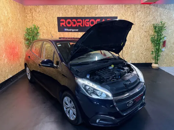 Peugeot 208 PureTech 82 Active 16