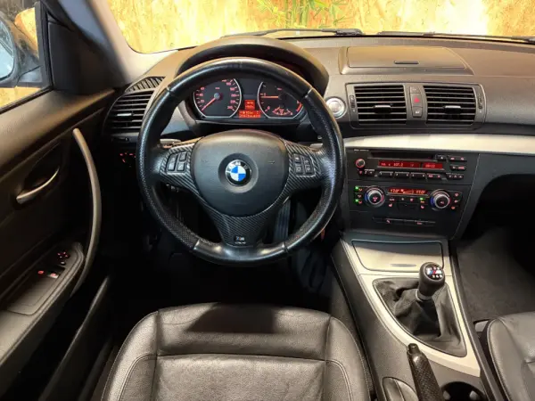 BMW 118 d Coupe 8