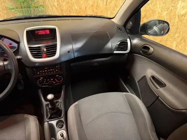 Peugeot 206+ 1.1 Trendy 7