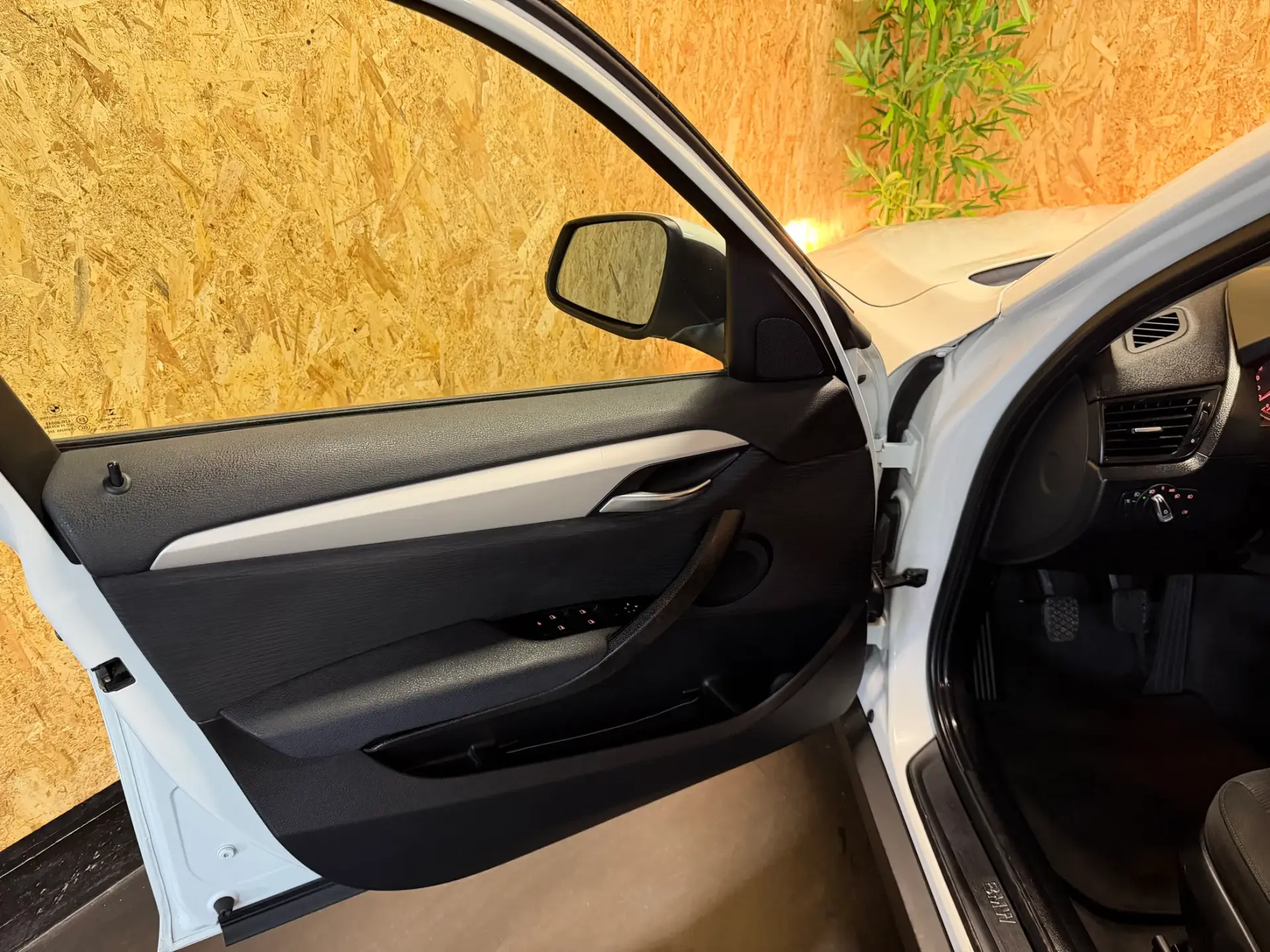 BMW X1 16 d sDrive Line Sport 4