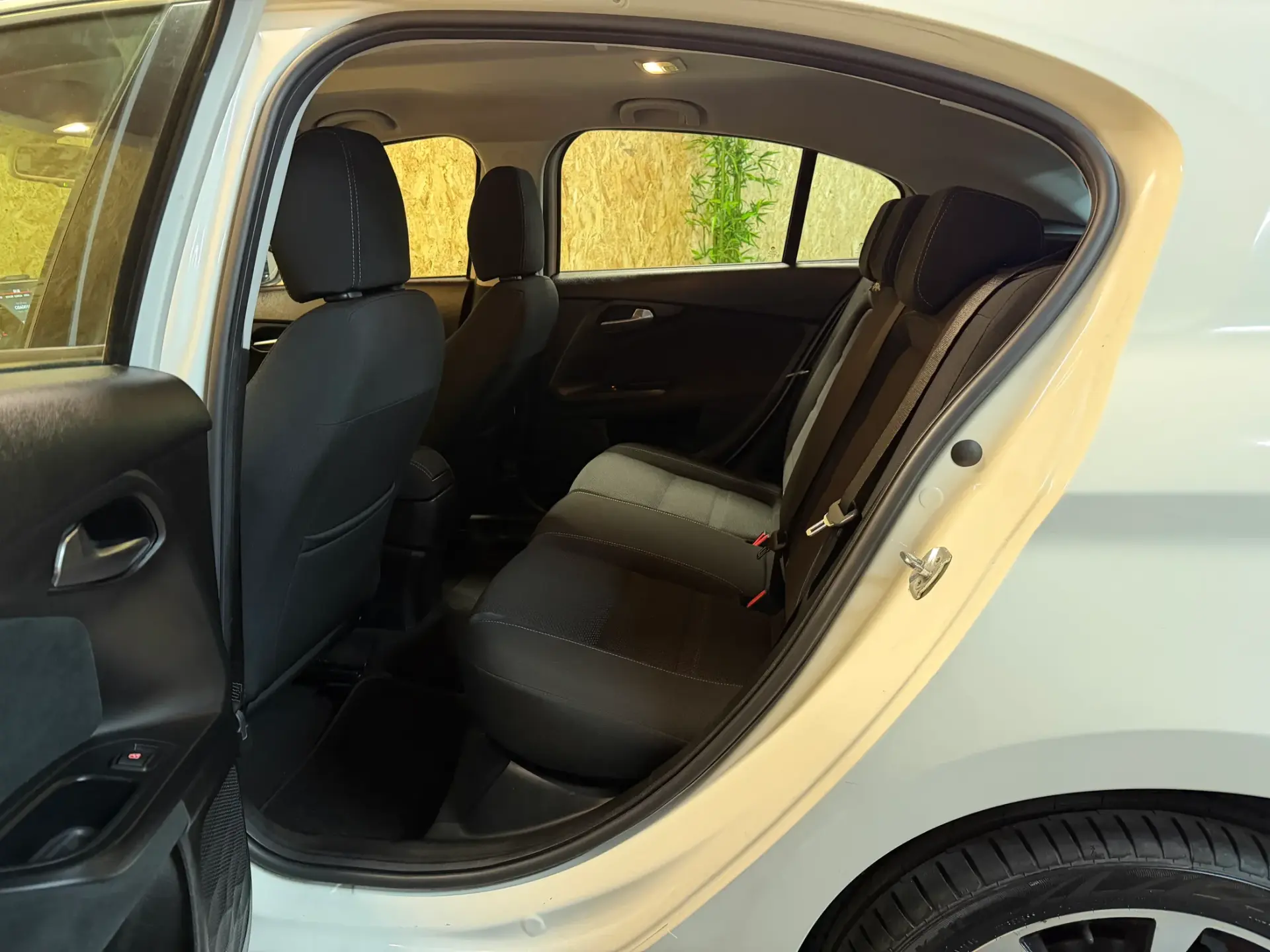 Fiat Tipo 1.3 M-Jet Lounge J17 9