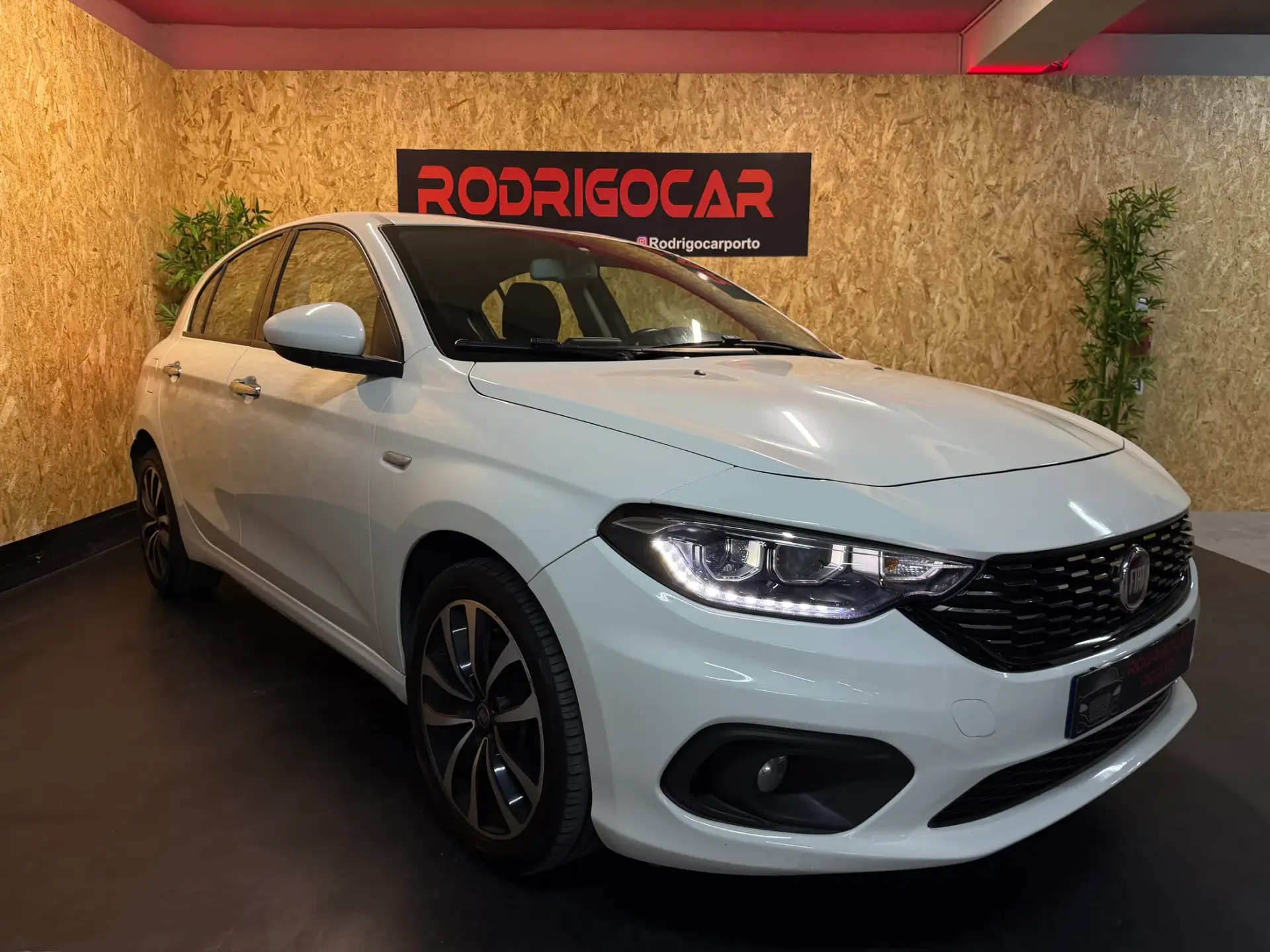 Fiat Tipo 1.3 M-Jet Lounge J17 25