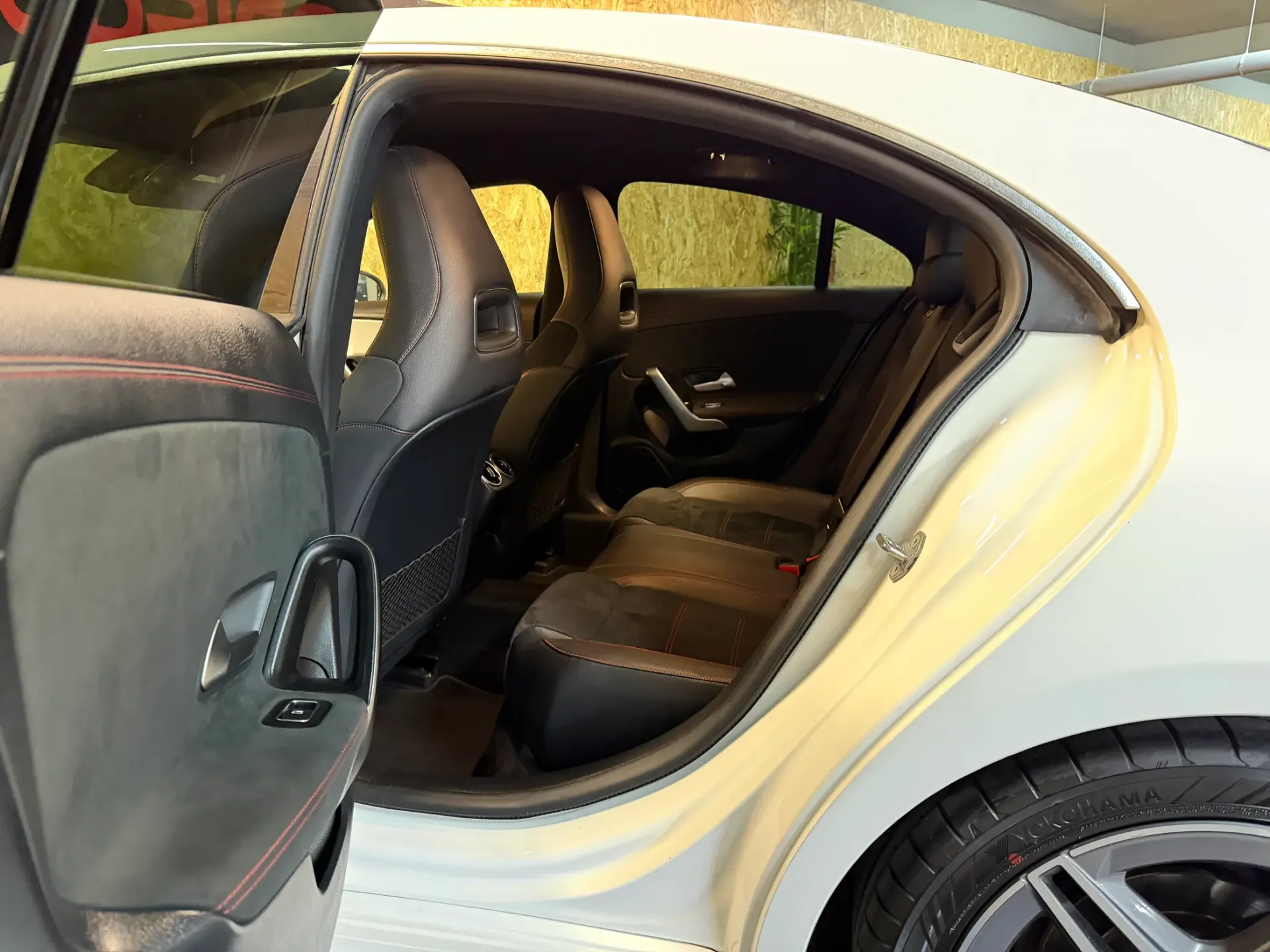 Mercedes-Benz A 180 d AMG Line Aut. 10