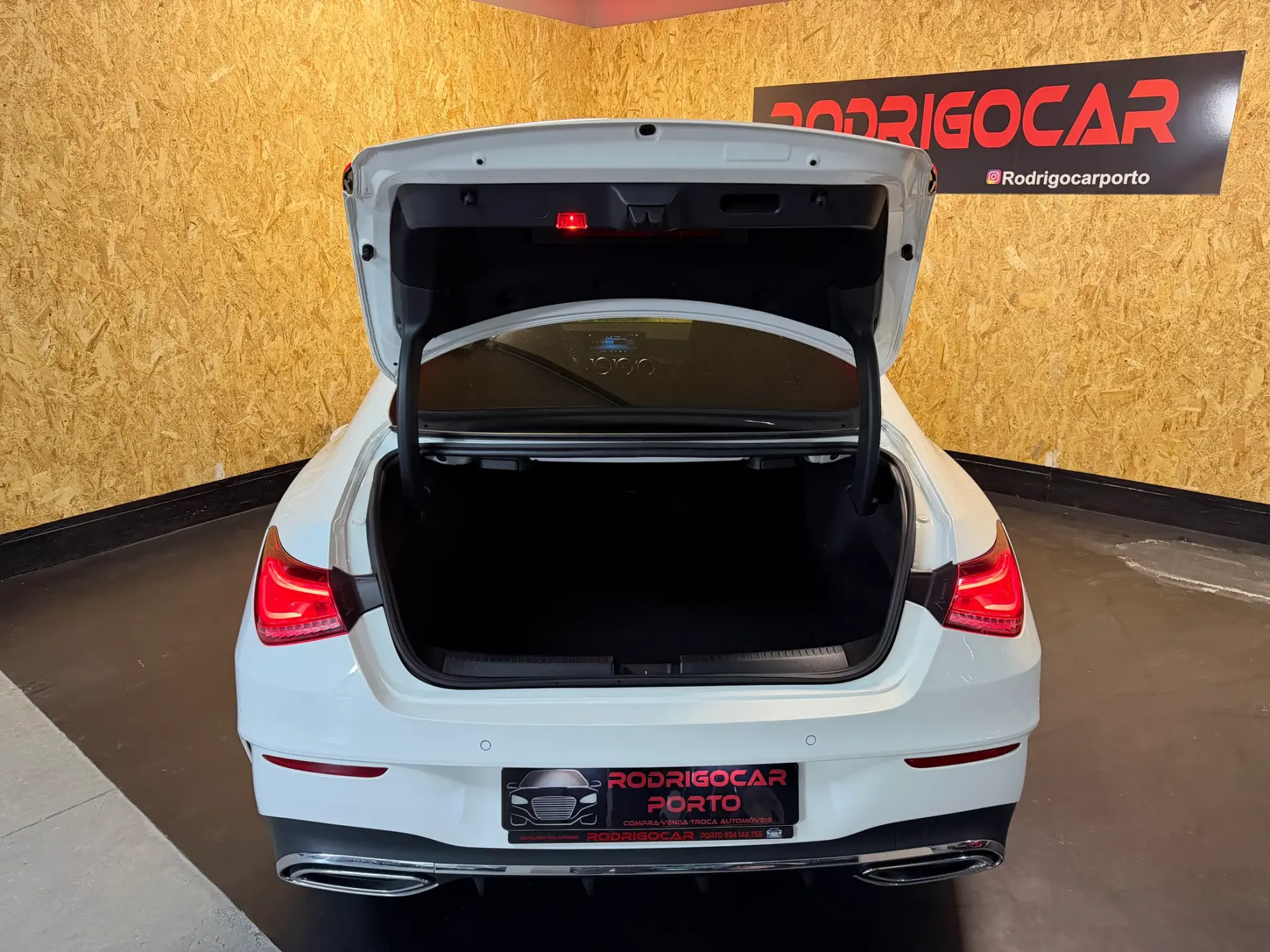 Mercedes-Benz A 180 d AMG Line Aut. 24