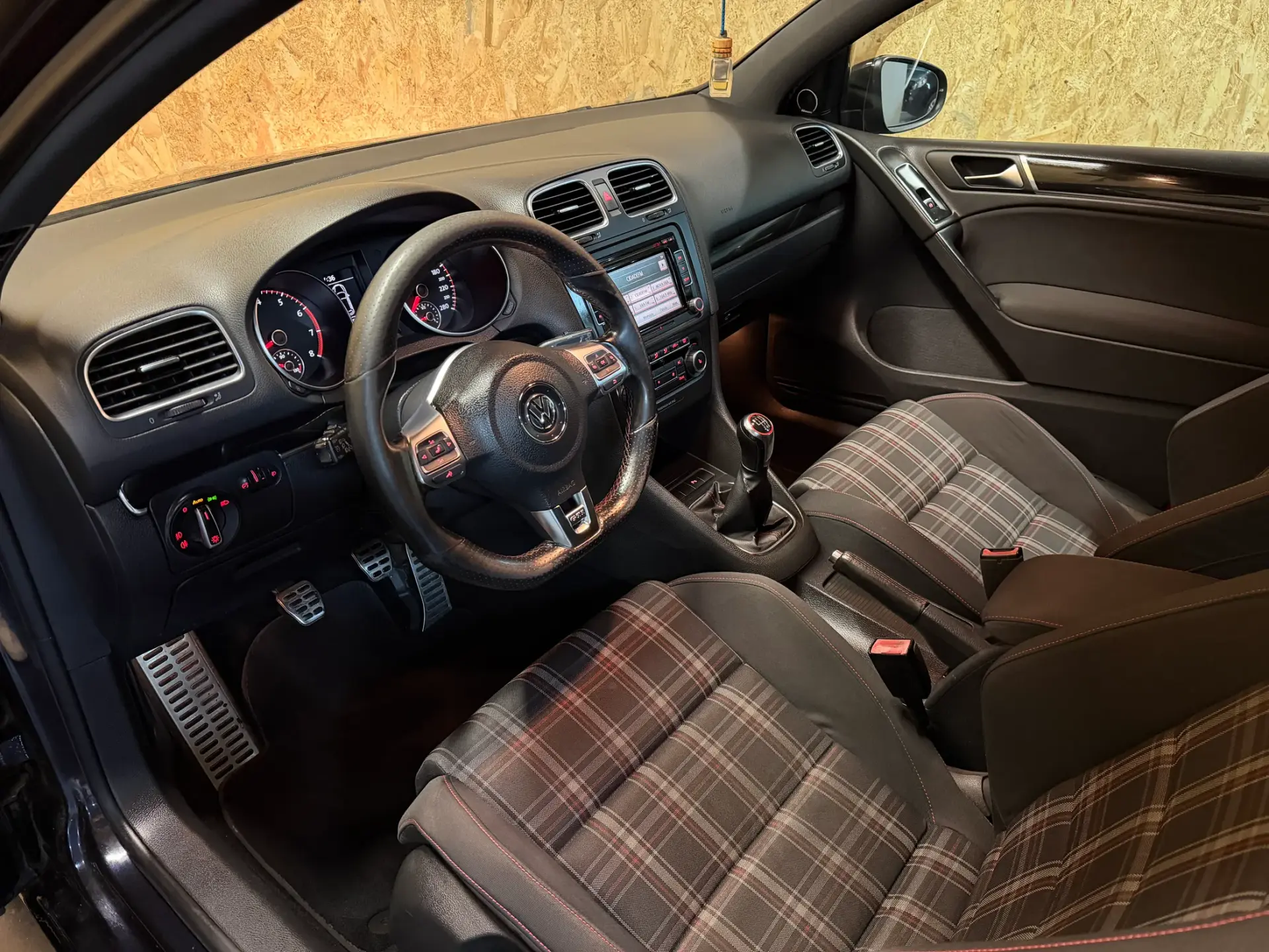 Volkswagen Golf 2.0 TSi GTi 7