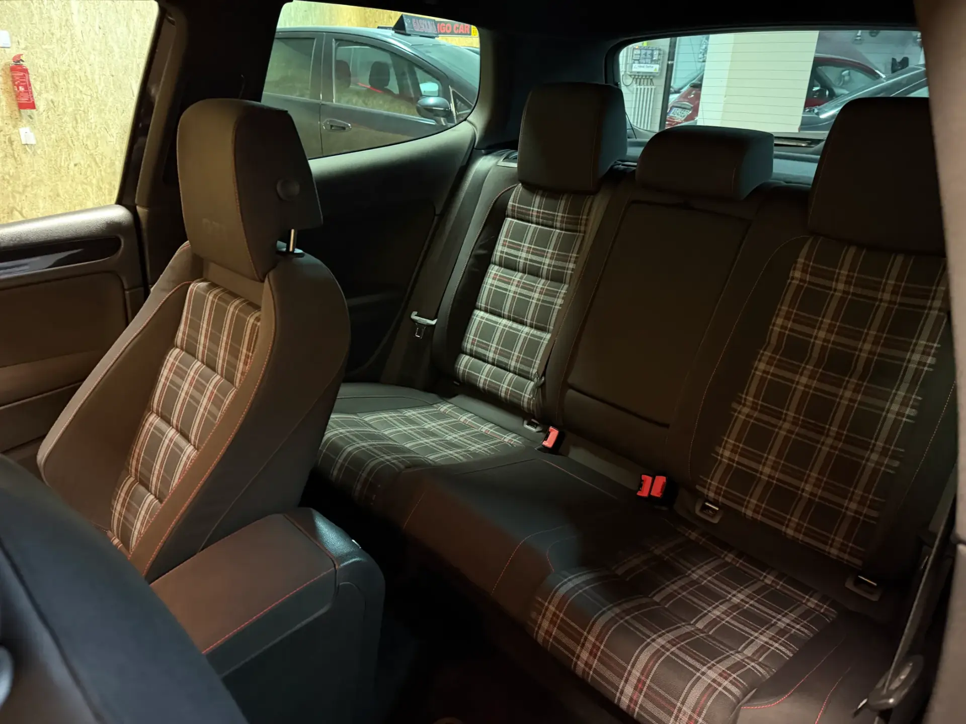 Volkswagen Golf 2.0 TSi GTi 8