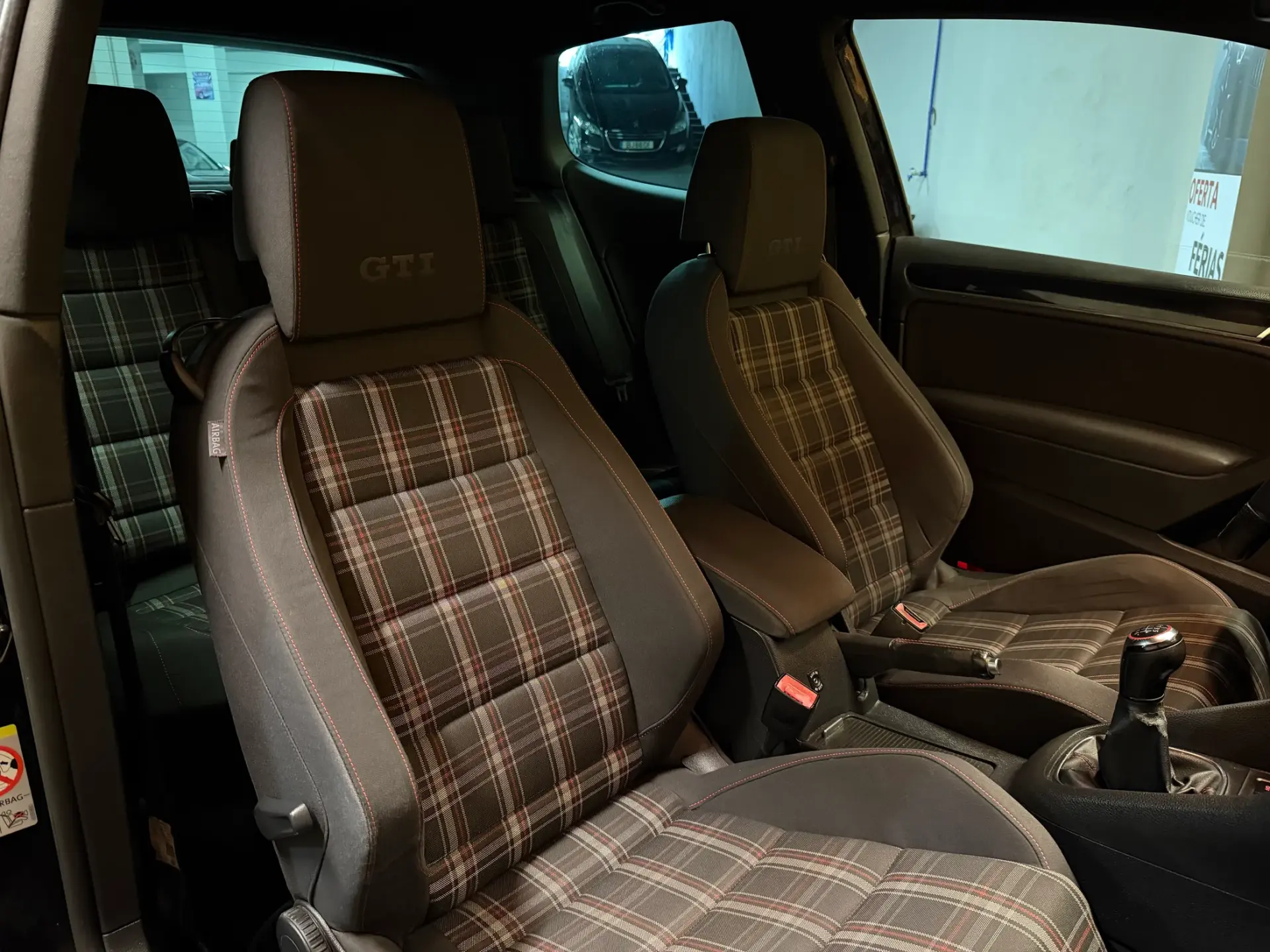 Volkswagen Golf 2.0 TSi GTi 11