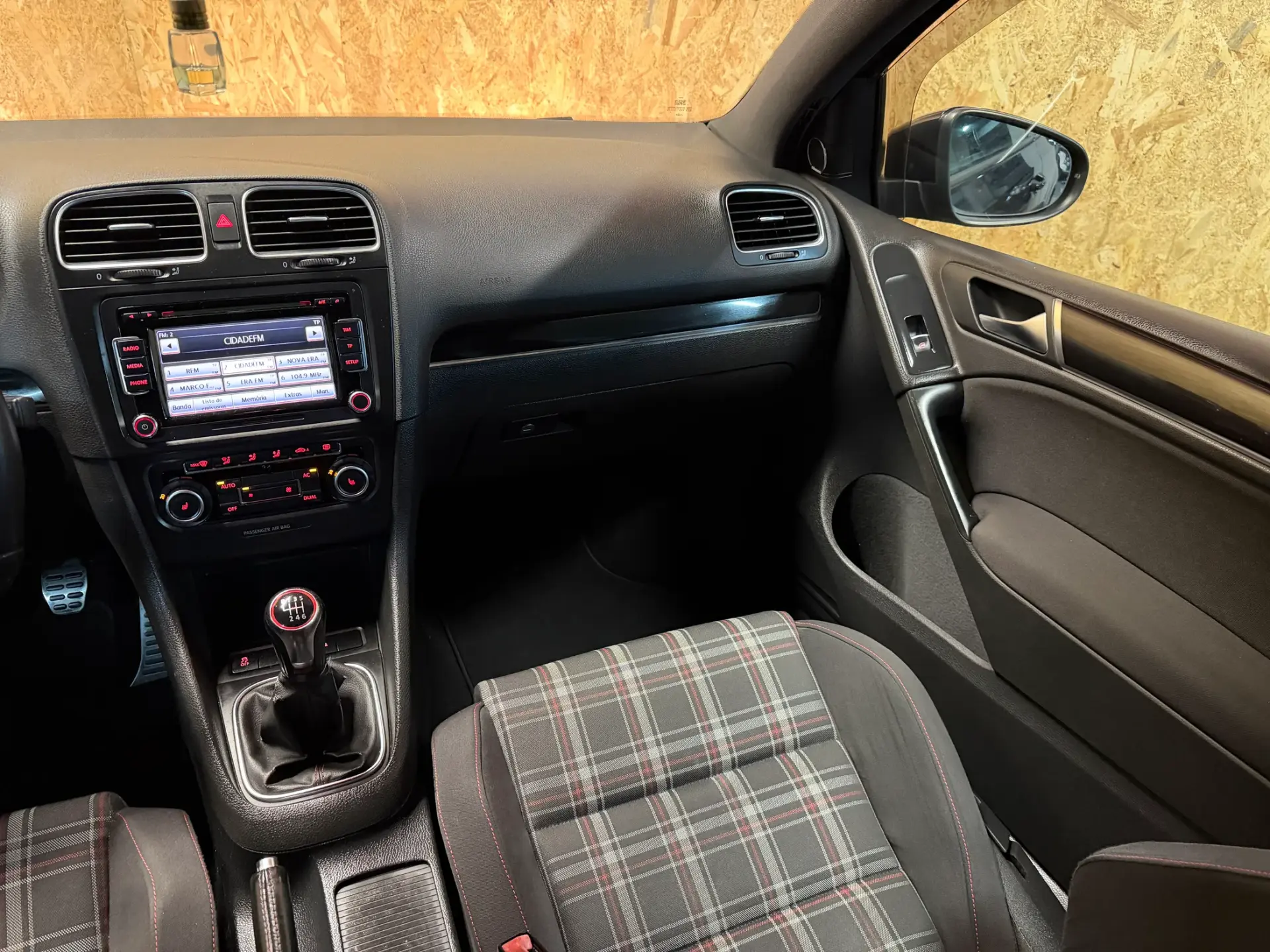 Volkswagen Golf 2.0 TSi GTi 14
