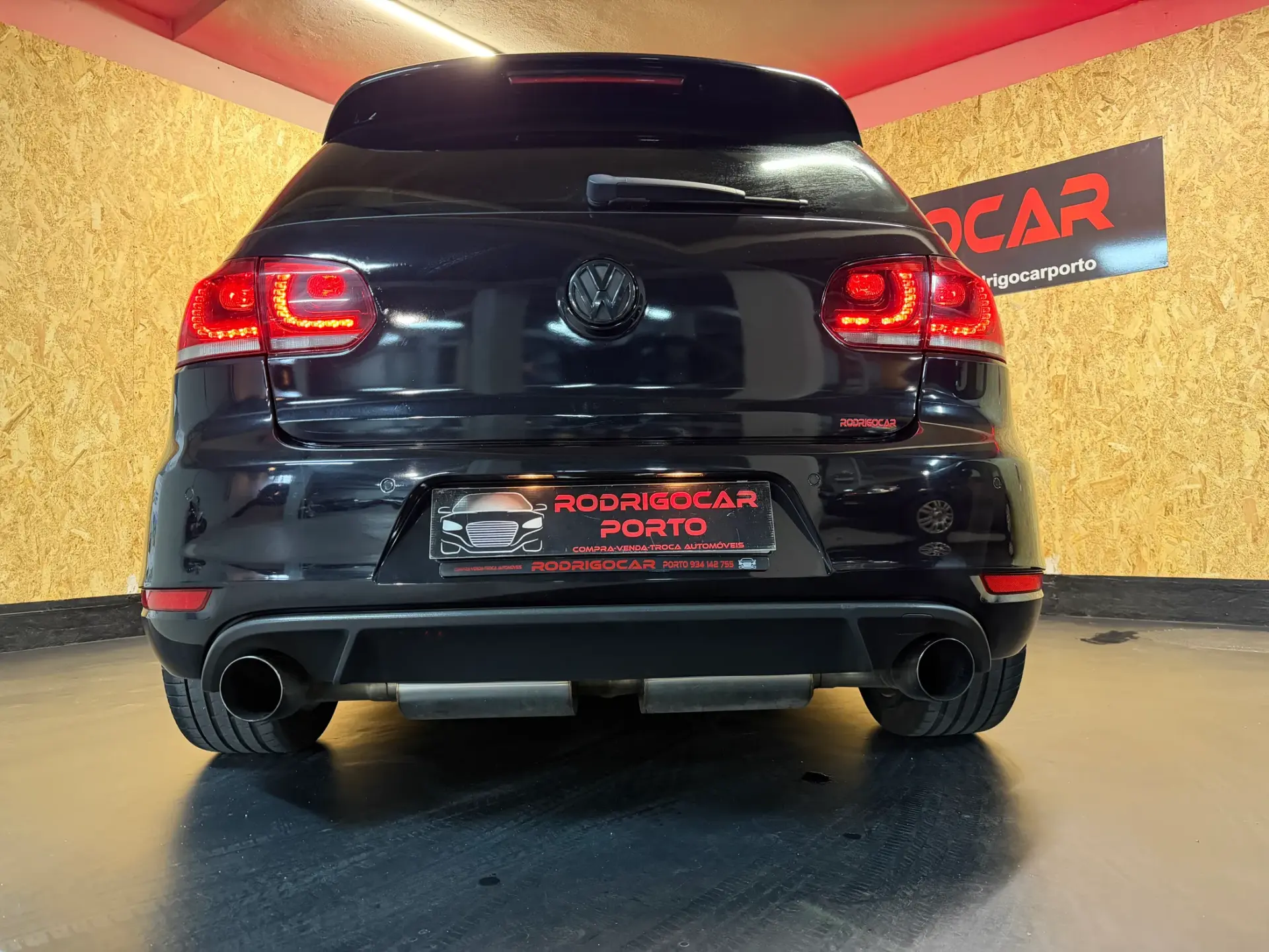 Volkswagen Golf 2.0 TSi GTi 19