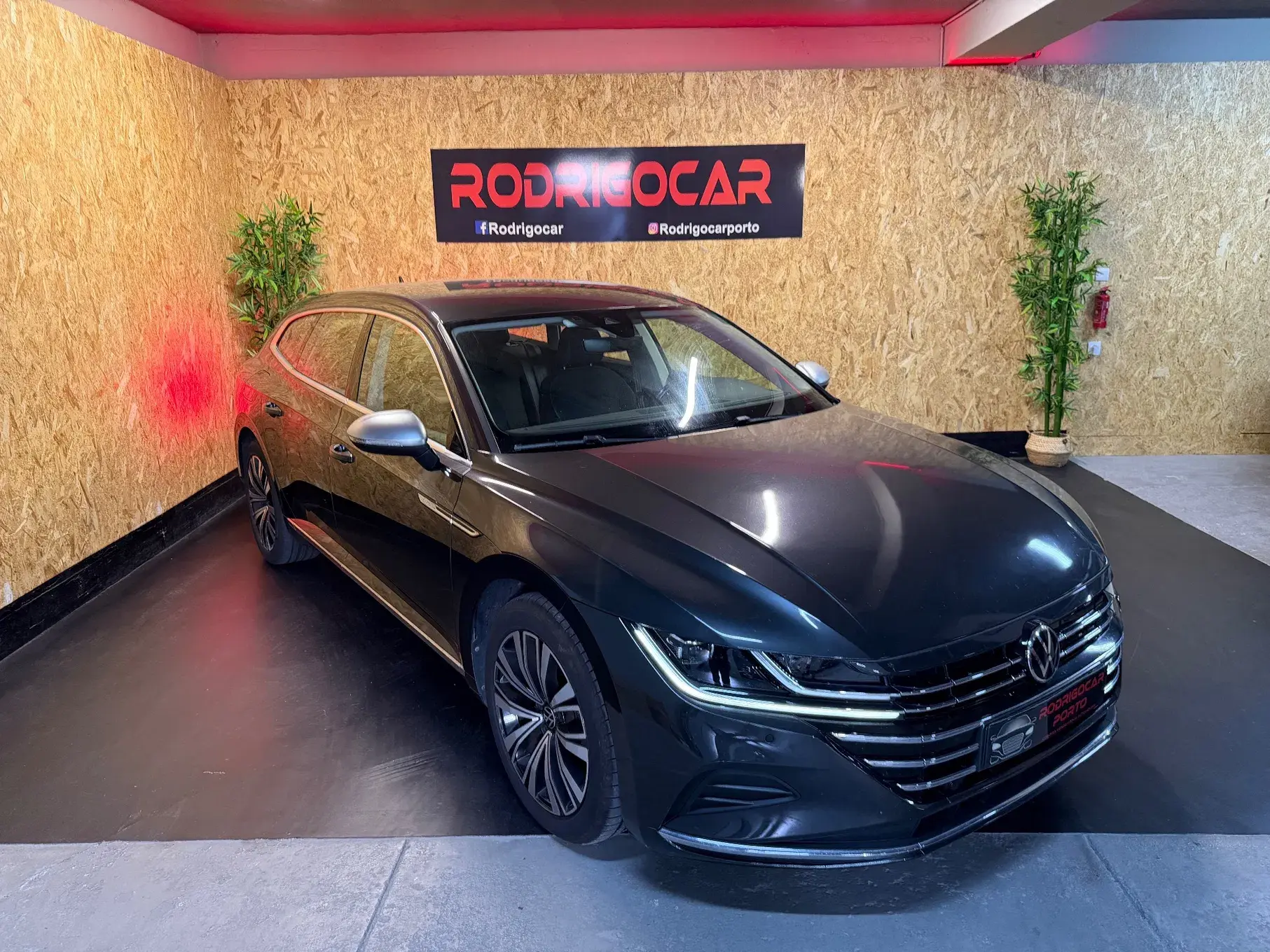 Volkswagen Arteon Shooting Brake Outro 1