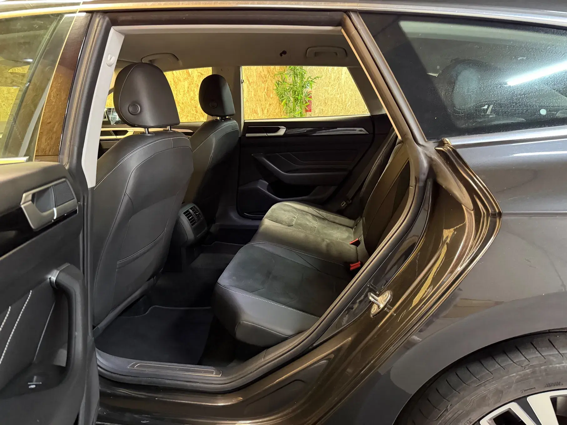 Volkswagen Arteon Shooting Brake Outro 2