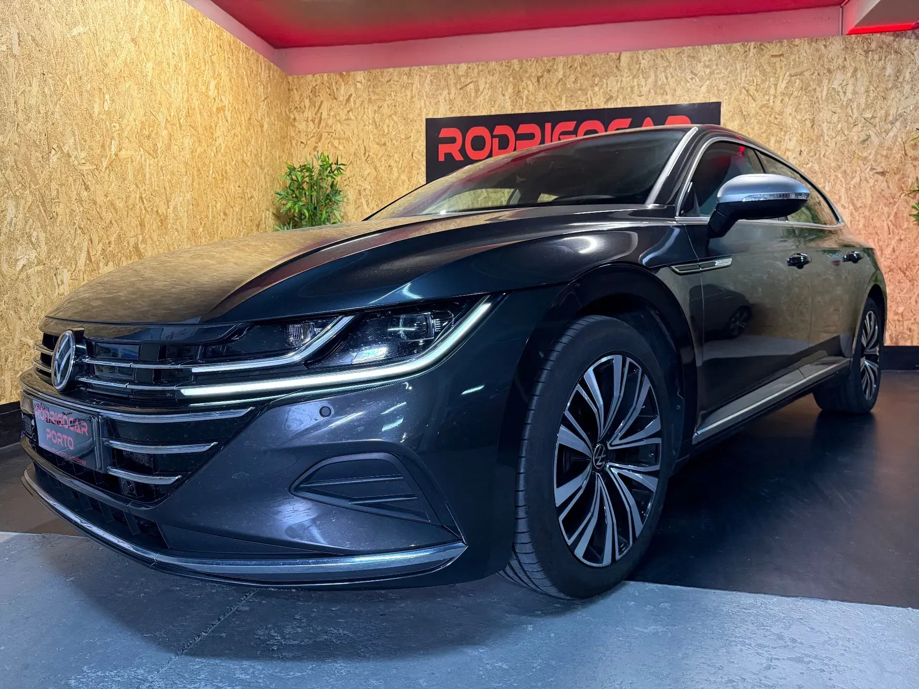 Volkswagen Arteon Shooting Brake Outro 20
