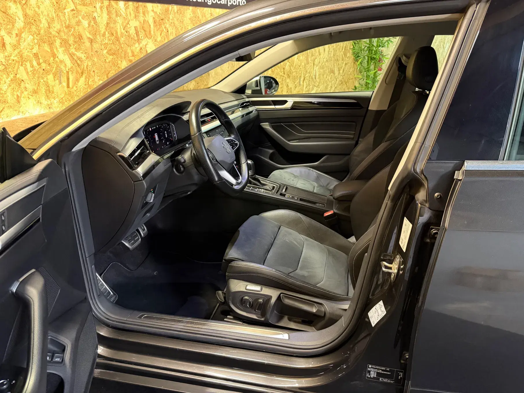 Volkswagen Arteon Shooting Brake Outro 24