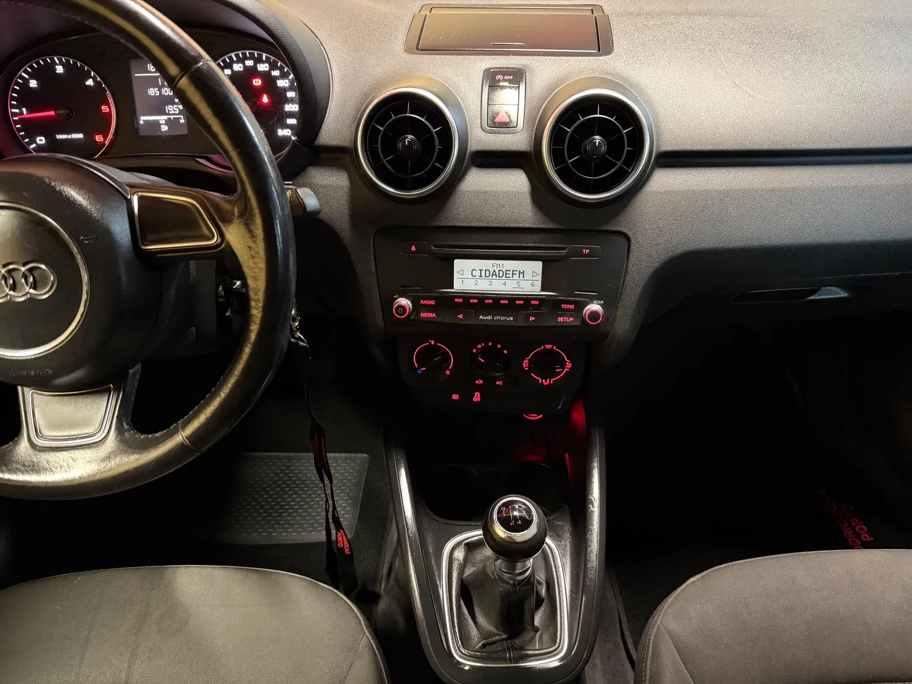 Audi A1 1.6 TDI Advance 7