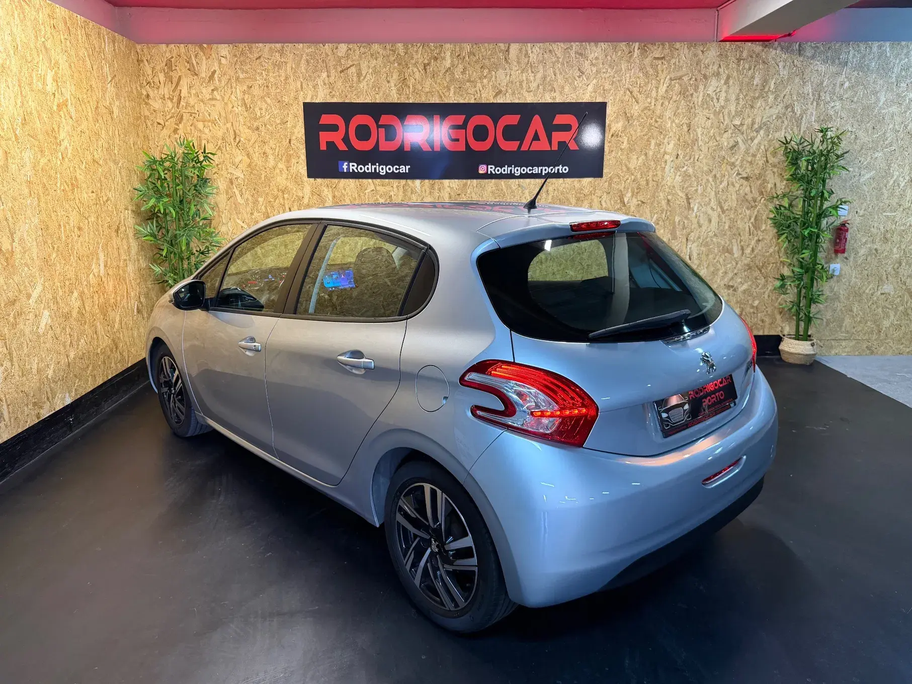 Peugeot 208 1.4 HDi Access 25