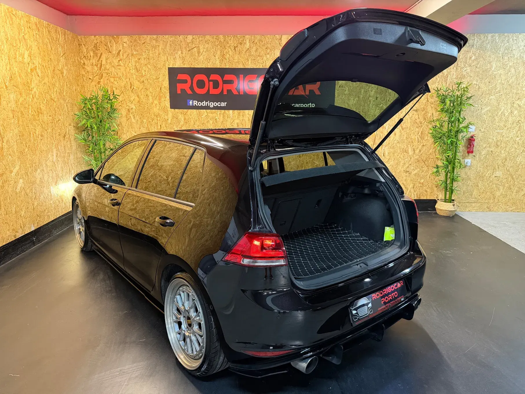 Volkswagen Golf 1.6 TDi Best Edition DSG 20