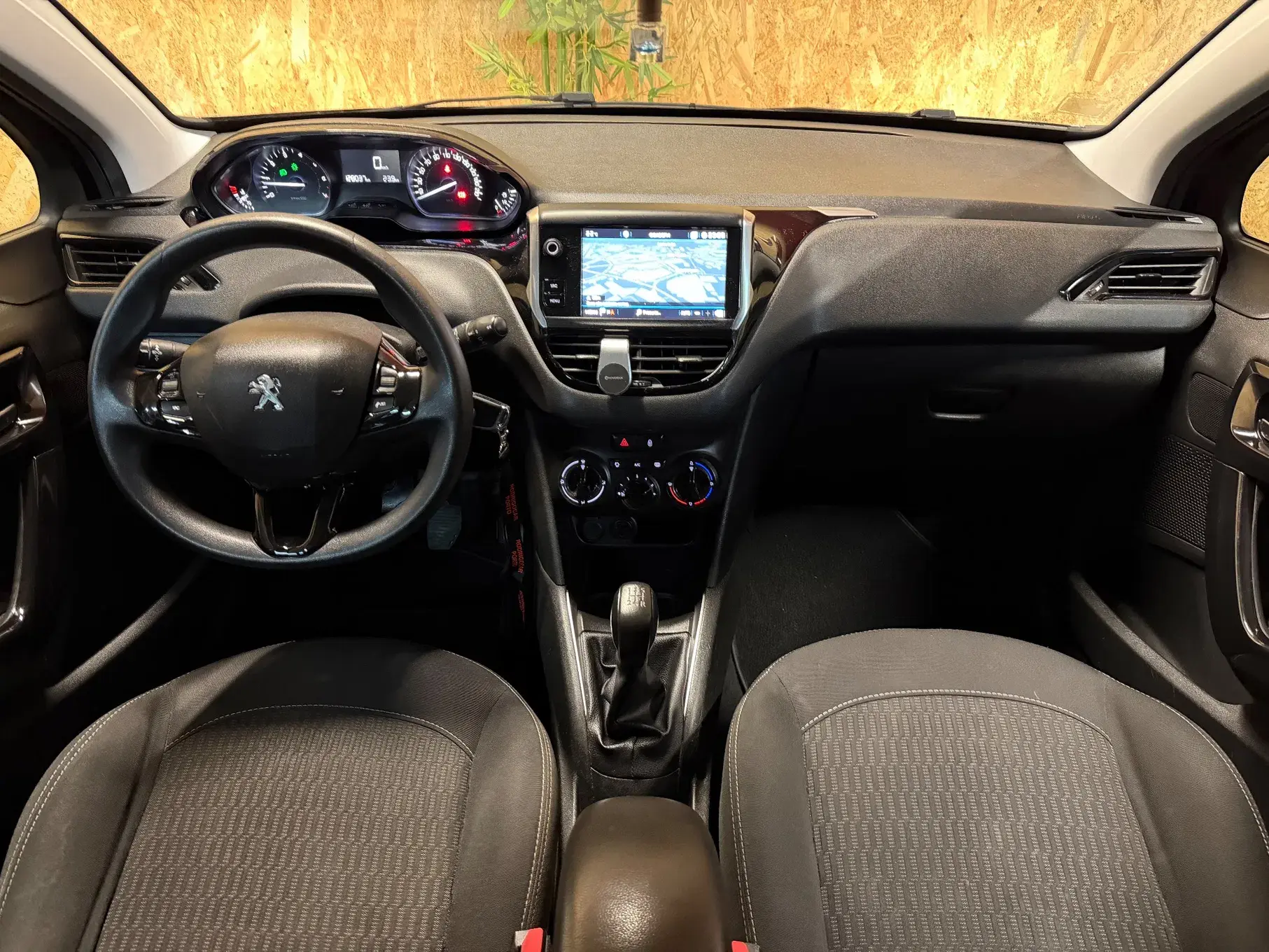 Peugeot 208 PureTech 82 Active 4