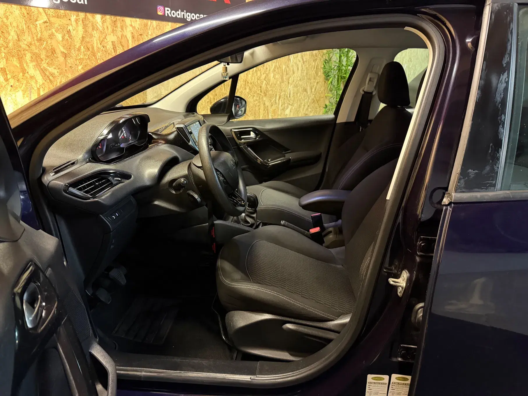 Peugeot 208 PureTech 82 Active 26