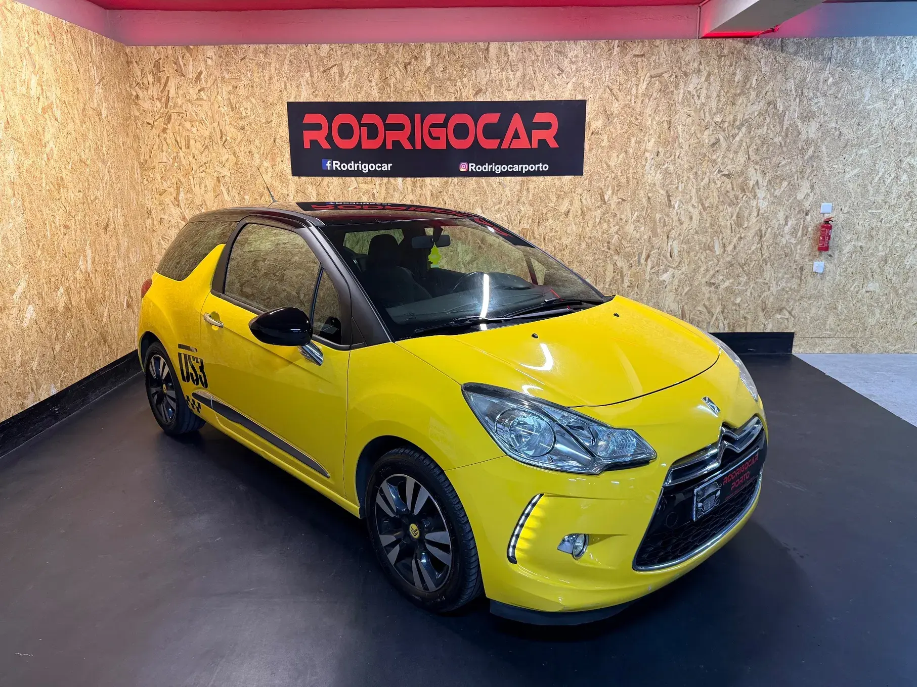 Citroen DS3 1.2 VTi So Chic 1