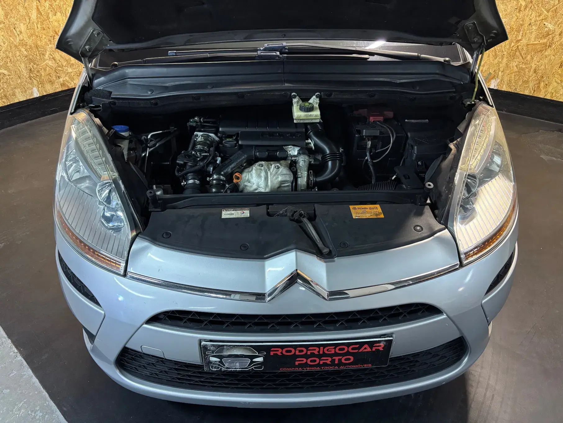 Citroen C4 Picasso 1.6 HDi Exclusive 21