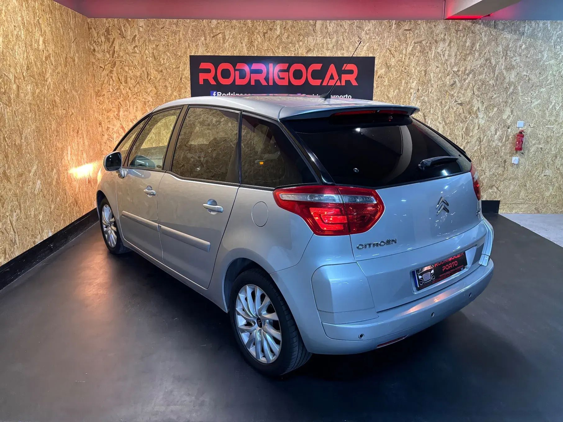 Citroen C4 Picasso 1.6 HDi Exclusive 25