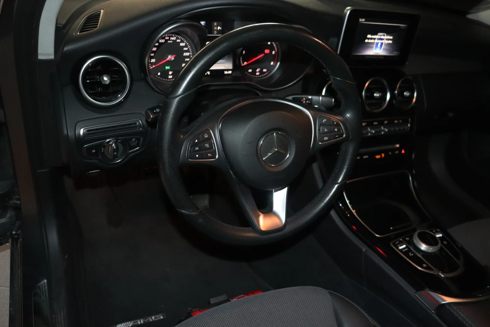 Mercedes-Benz C 180 Blue Tec Amg 29