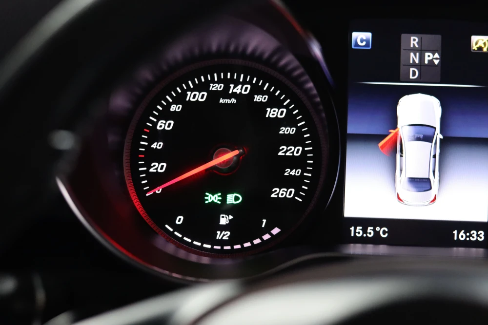 Mercedes-Benz C 180 Blue Tec Amg 12