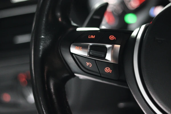 BMW M4 null 4