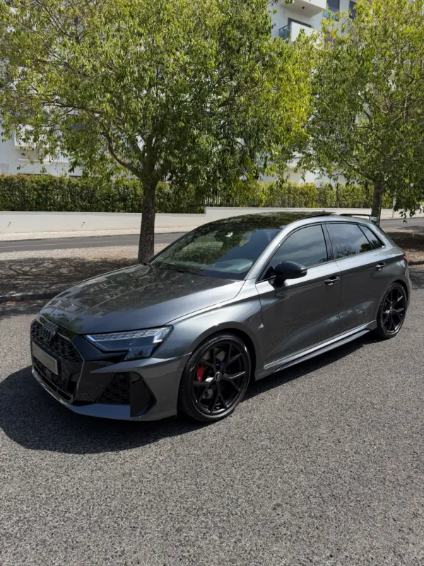 Audi RS3 Sportback 2.5 TFSI quattro S tronic 5