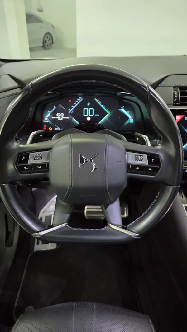 DS DS7 Crossback E-Tense Rivoli EAT8 11