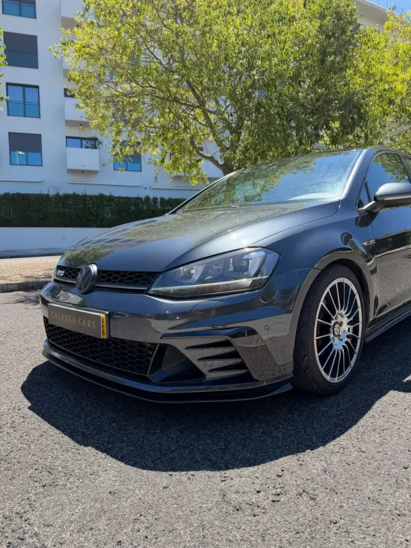 Volkswagen Golf GTD 3