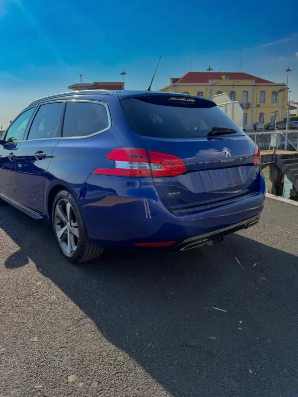 Peugeot 308 SW 1.5 BlueHDi GT Line 7