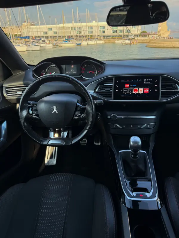 Peugeot 308 SW 1.5 BlueHDi GT Line 21