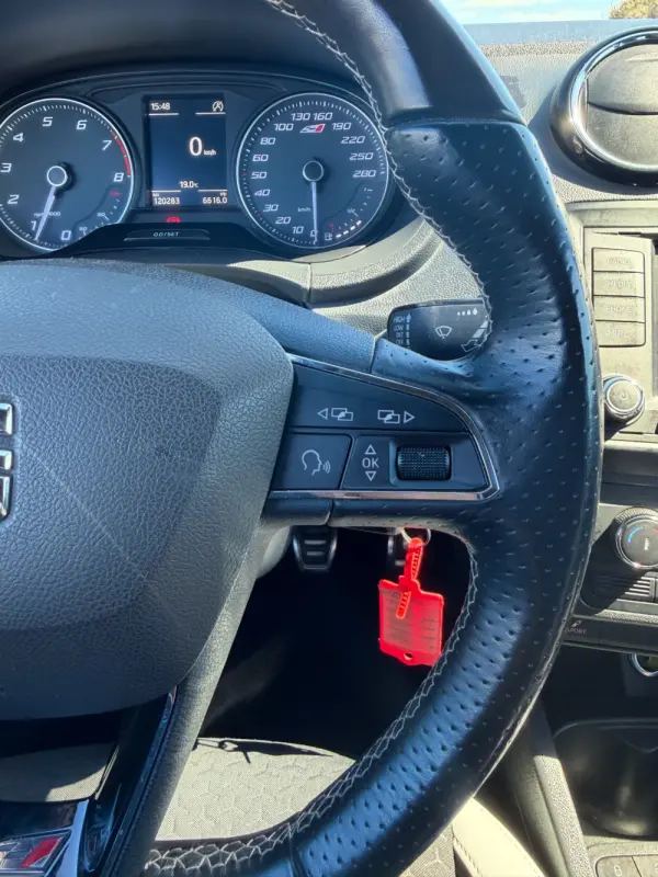 SEAT Ibiza 1.8 TSI Cupra 13