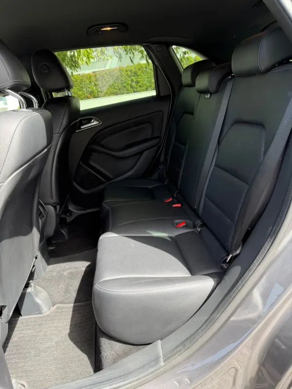 Mercedes-Benz B 180 d 7G-DCT 15