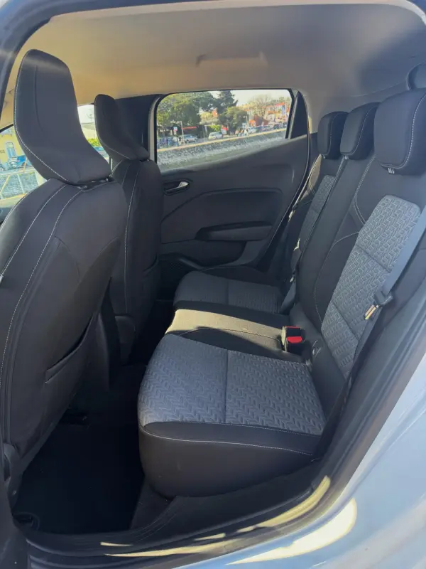 Renault Clio 1.5 Blue dCi Intens 7