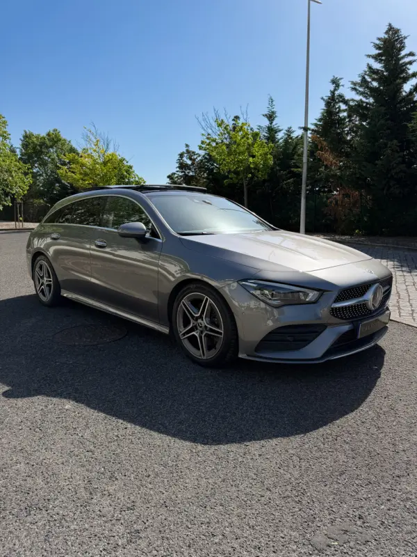 Mercedes-Benz CLA 200 d Shooting Brake AMG Line Aut. 13