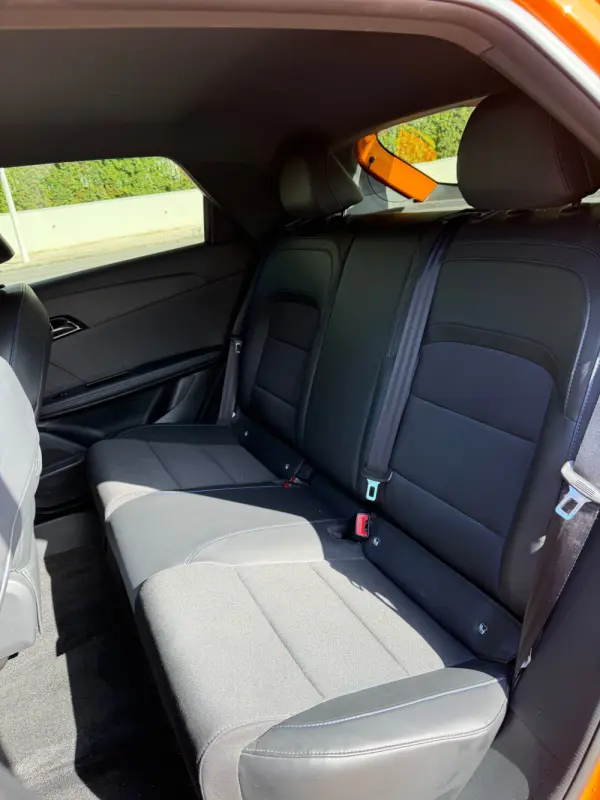 MG MG4 64 kWh Luxury 21
