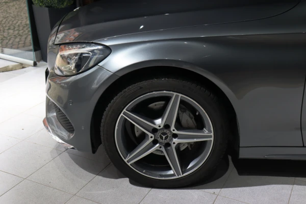 Mercedes-Benz C 180 Blue Tec Amg 34