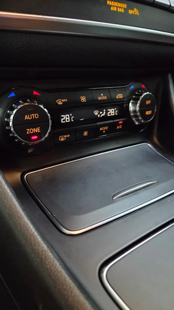 Mercedes-Benz CLA 200 d Shooting Brake Urban Aut. 14