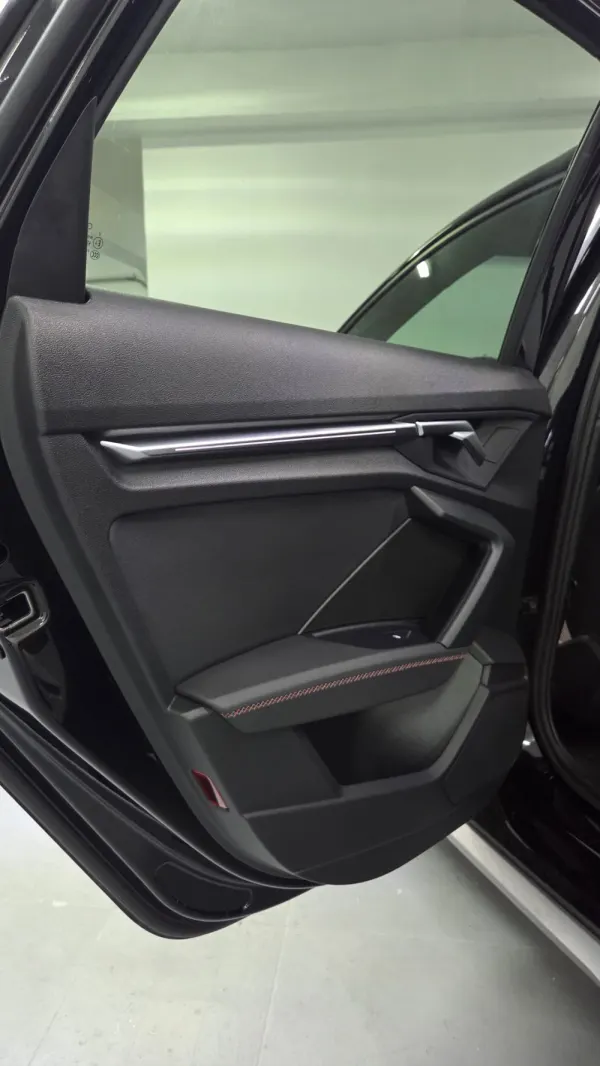 Audi S3 Sportback TFSI quattro S tronic 12