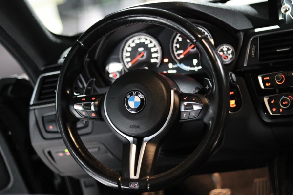 BMW M4 null 17