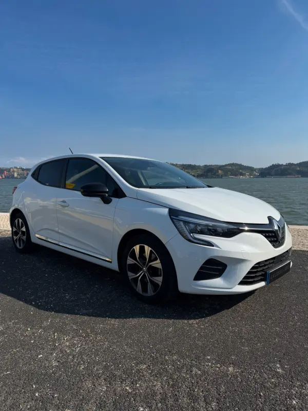Renault Clio 1.5 Blue dCi Intens 15